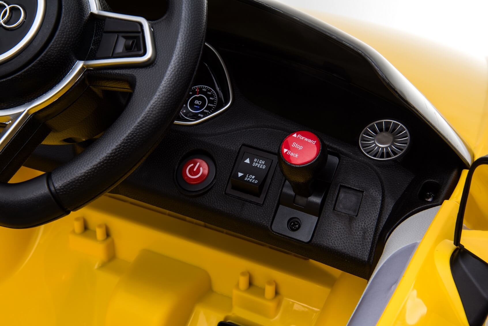 TT RS (12) TT RS (12)