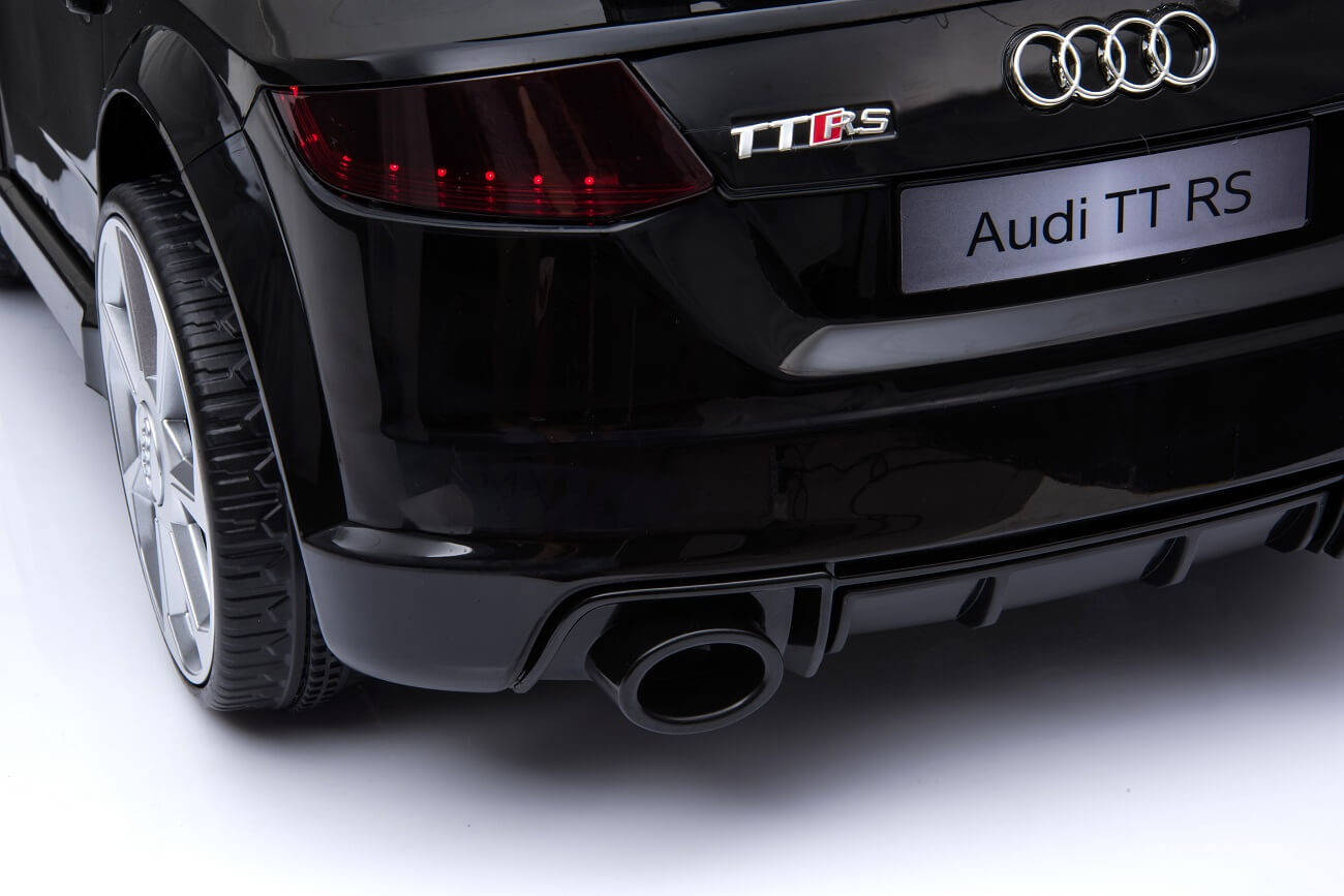 TT RS (18) TT RS (18)